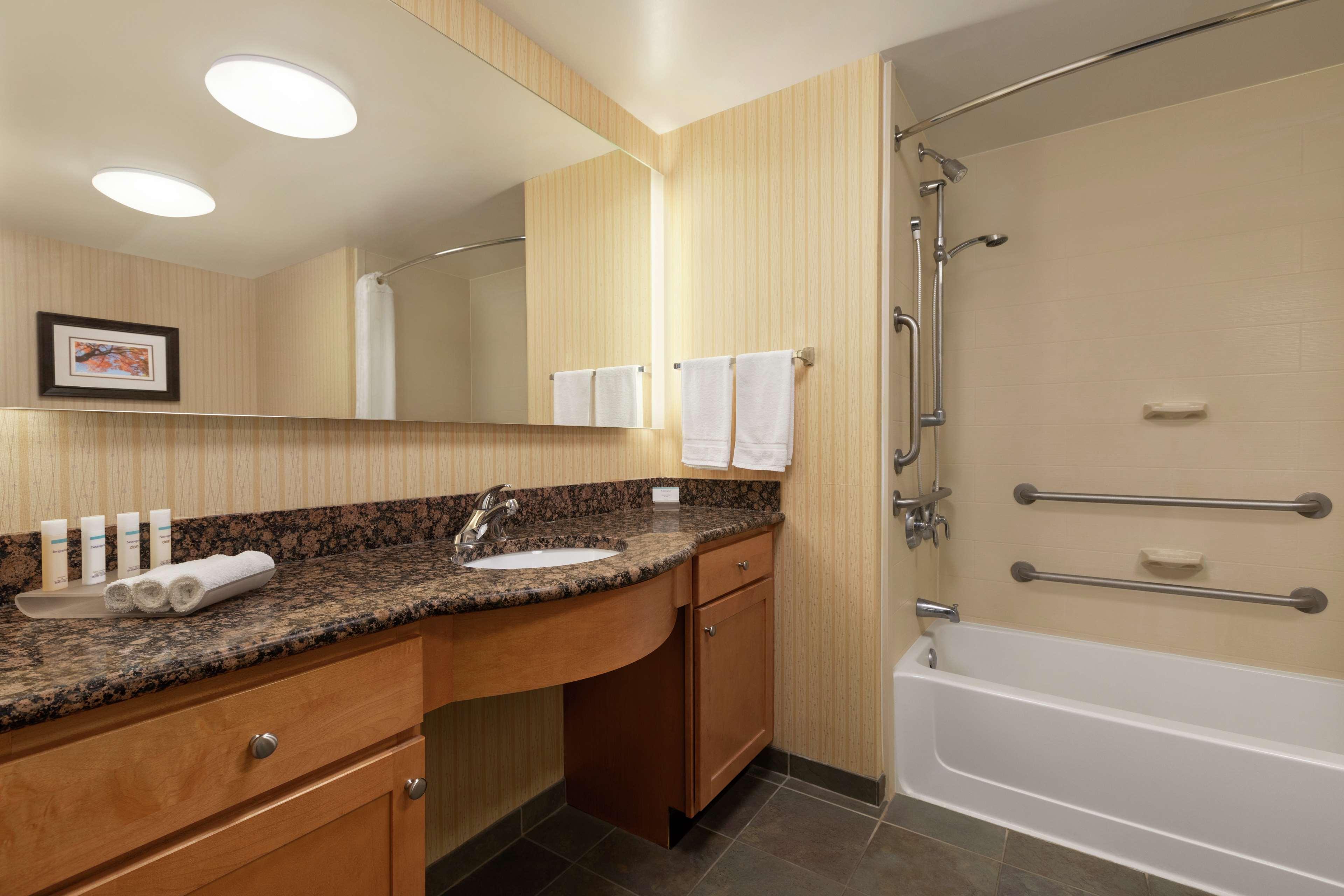 Homewood Suites By Hilton Allentown-West/Fogelsville Bagian luar foto